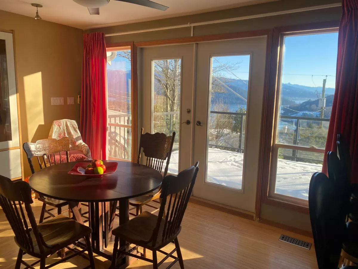 Bedroom 3 Photo of 190 N Ellesmere Avenue, Burnaby, BC