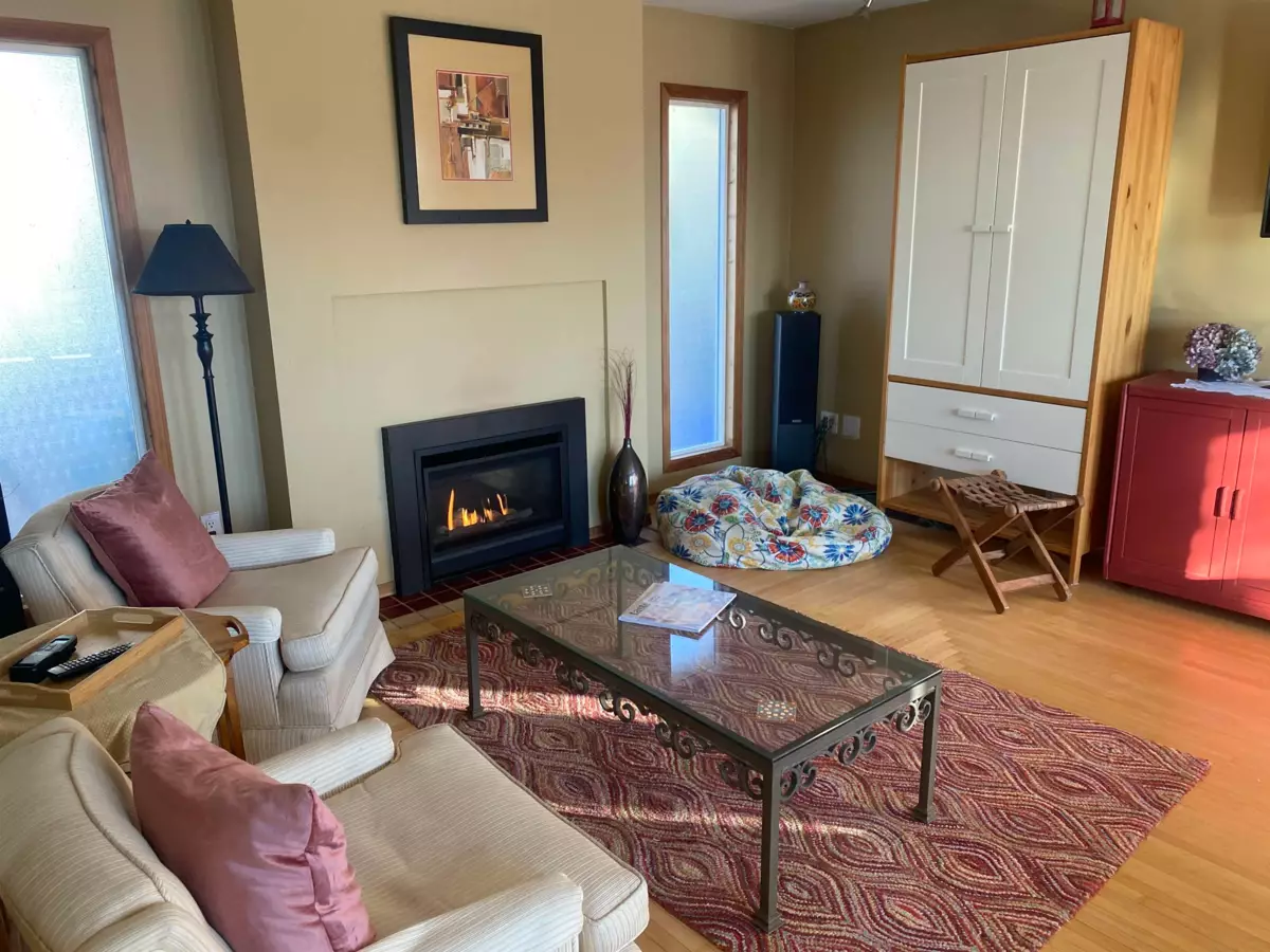 Bedroom 4 Photo of 190 N Ellesmere Avenue, Burnaby, BC