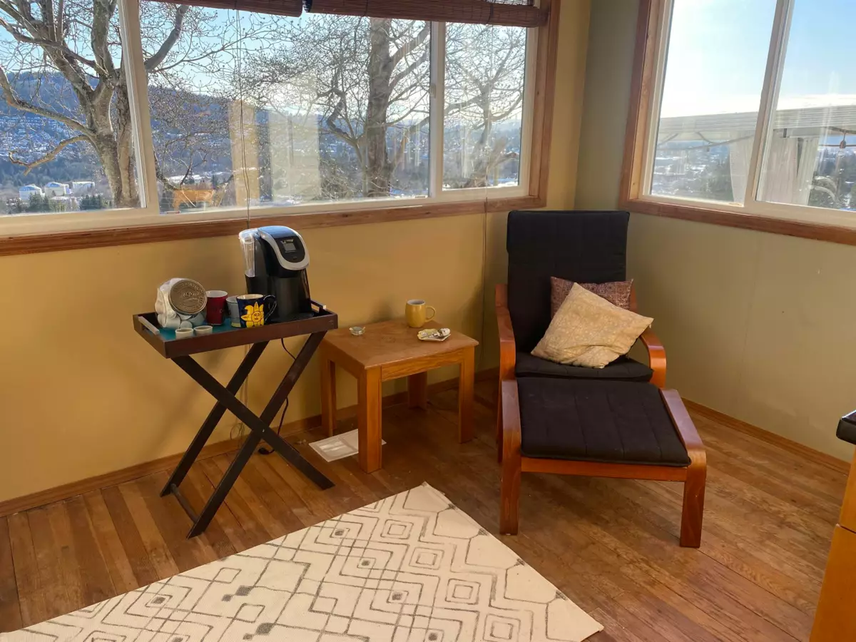 Laundry Room Photo of 190 N Ellesmere Avenue, Burnaby, BC