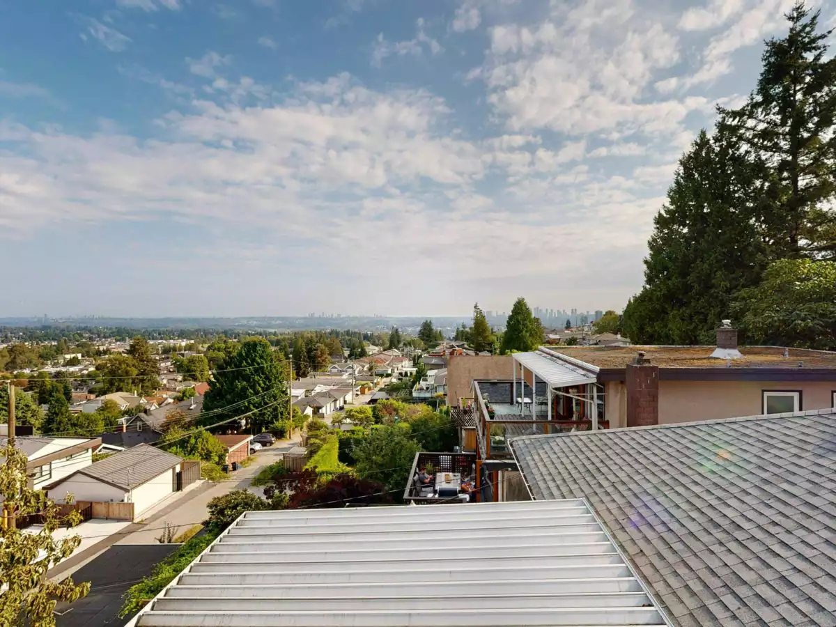 Neighborhood Park Photo Near 190 N Ellesmere Avenue, Burnaby, BC