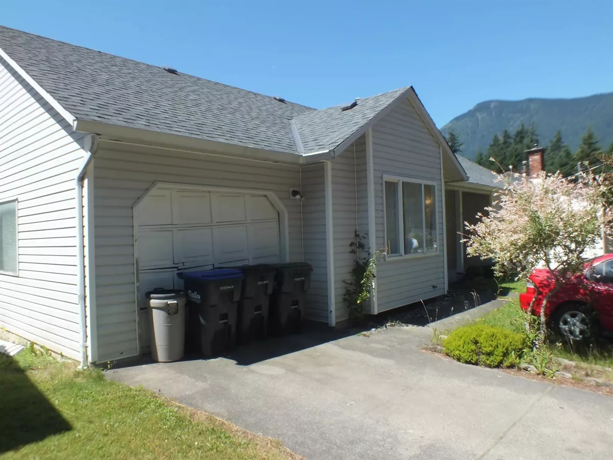 Bedroom 2 Photo of 21343 Thacker Mtn Road, Hope, BC