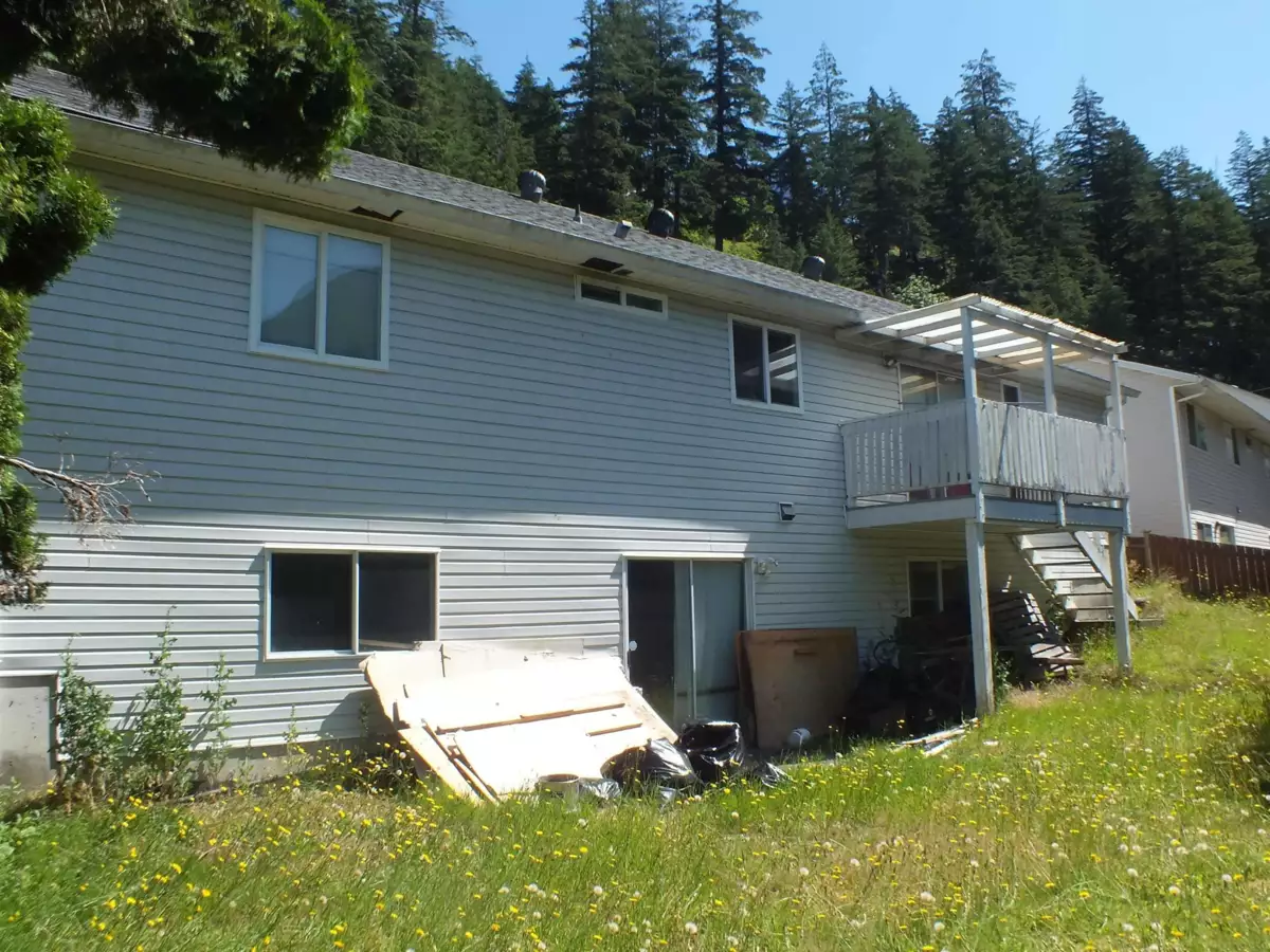 Primary Bathroom Photo of 21343 Thacker Mtn Road, Hope, BC
