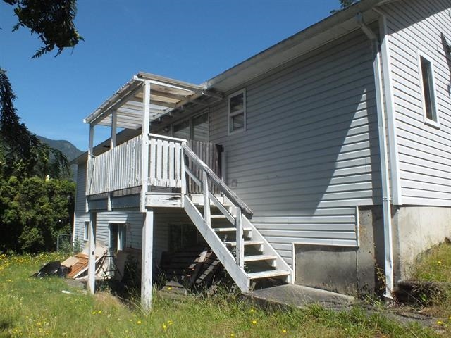 Walk-In Closet Photo of 21343 Thacker Mtn Road, Hope, BC