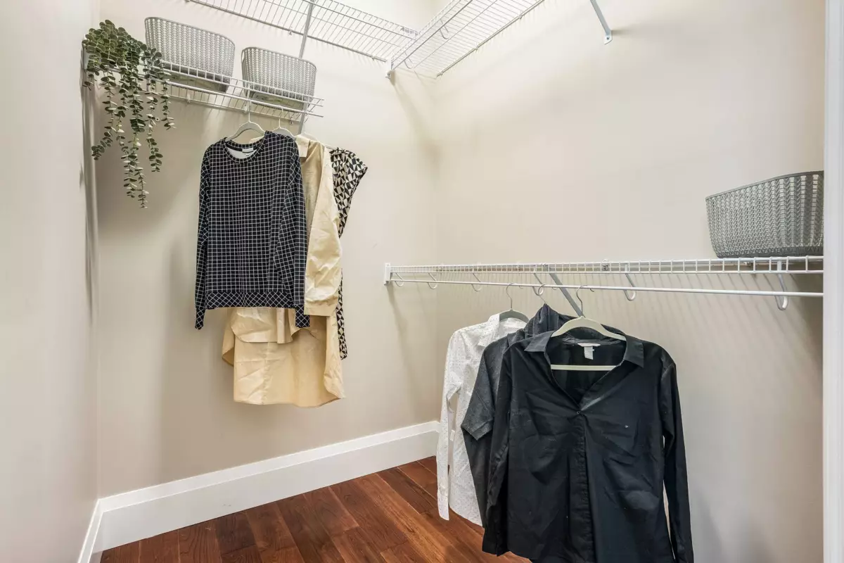 Hallway Photo of 2 5882 Cowichan Street, Chilliwack, BC