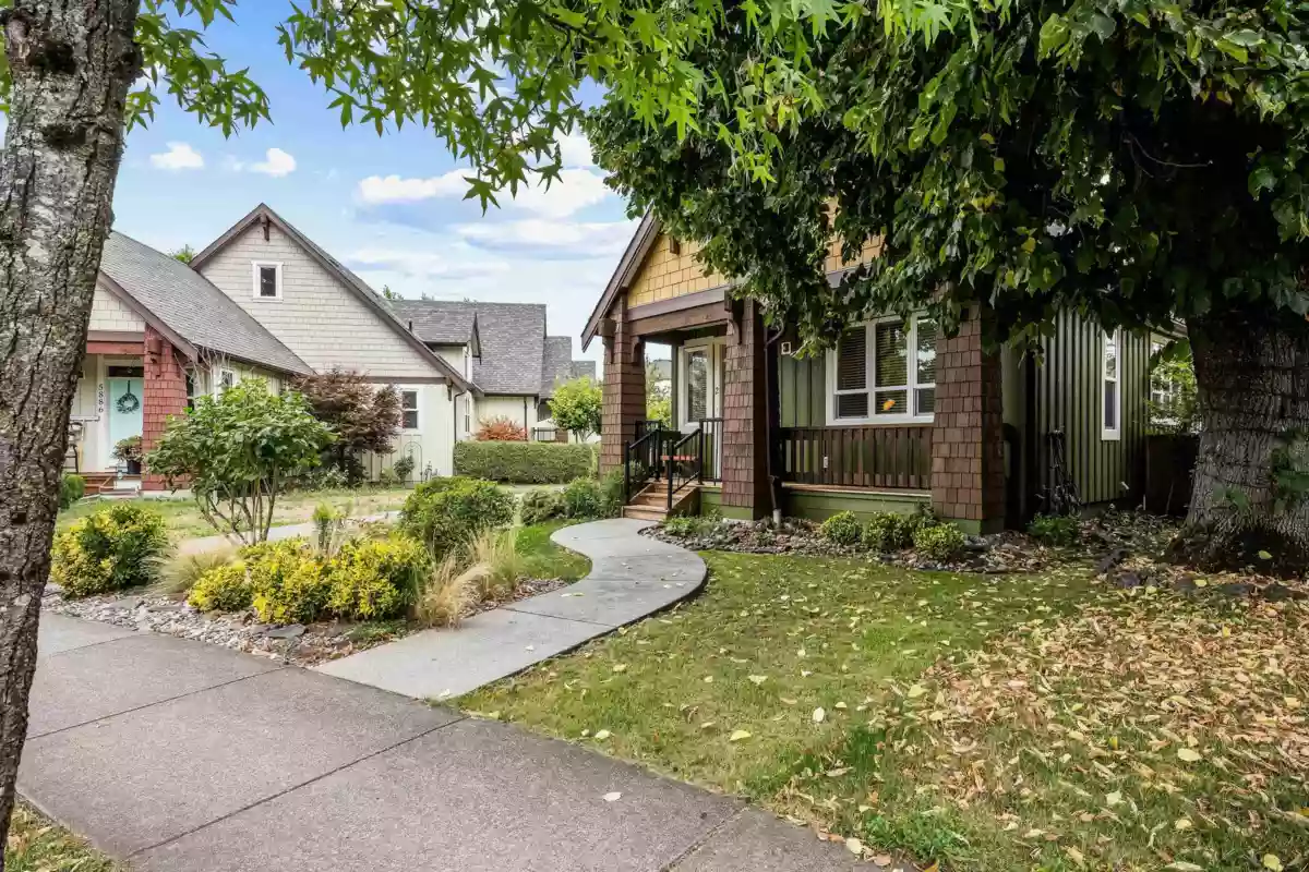 Powder Room Photo of 2 5882 Cowichan Street, Chilliwack, BC