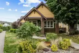 2 5882 Cowichan Street, Chilliwack, BC