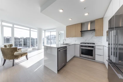 306 7683 Park Crescent, Burnaby, BC