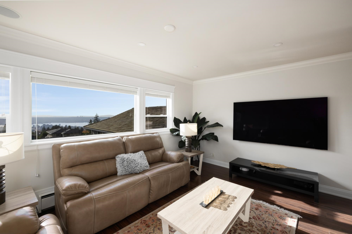 Bedroom 4 Photo of 4050 St. Pauls Avenue, North Vancouver, BC