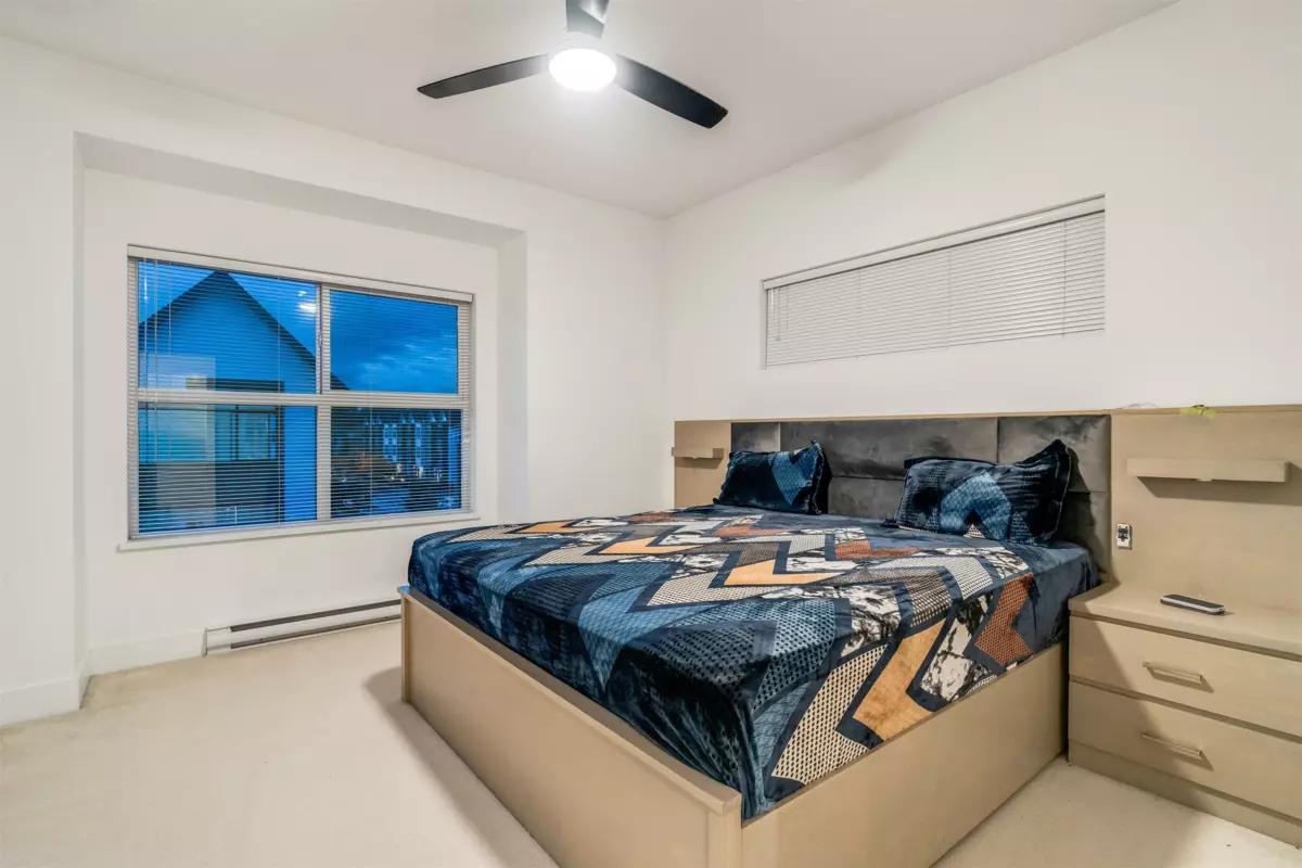 Guest Bathroom Photo of 112 17578 57a Avenue, Surrey, BC