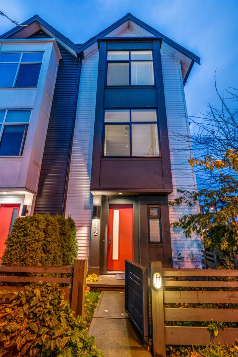 Outdoor Deck Photo of 112 17578 57a Avenue, Surrey, BC
