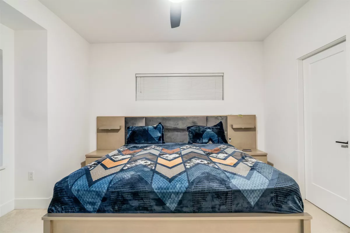 Powder Room Photo of 112 17578 57a Avenue, Surrey, BC