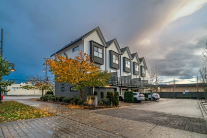 112 17578 57a Avenue, Surrey, BC, Surrey — Townhouse for sale