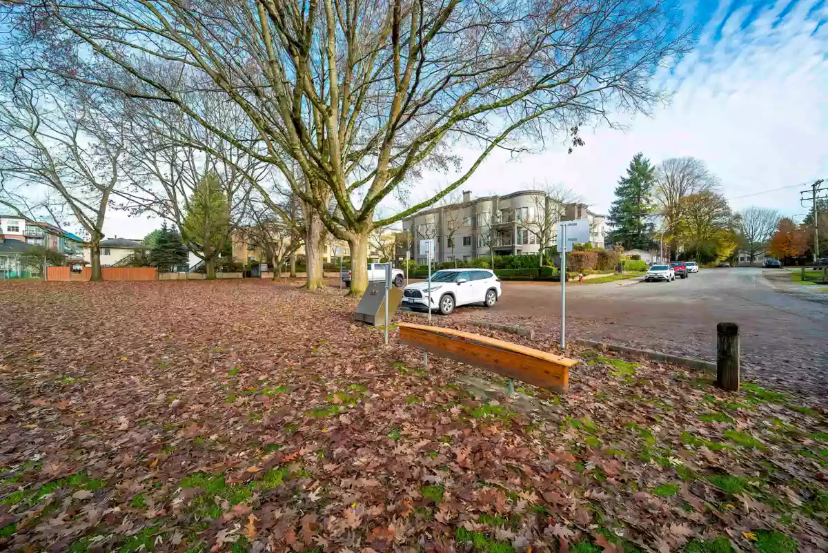 Family Room Photo of 201 2345 Central Avenue, Port Coquitlam, BC