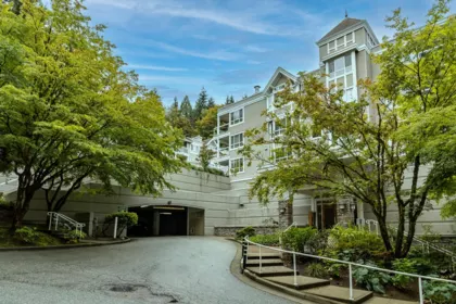 202 3033 Terravista Place, Port Moody, BC, Port Moody — Apartment/Condo for sale