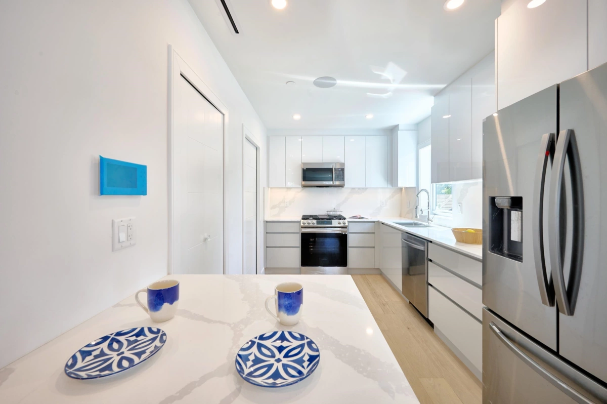 Breakfast Nook Photo of 810 E 51st Avenue, Vancouver, BC