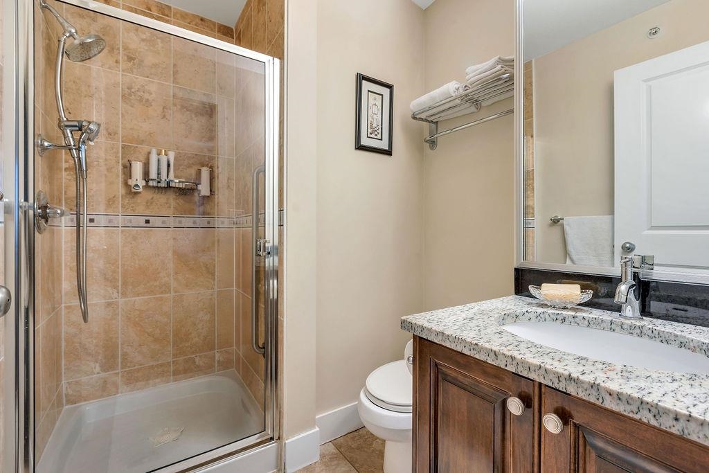 Primary Bedroom Photo of 8787 Oak Street, Vancouver, BC