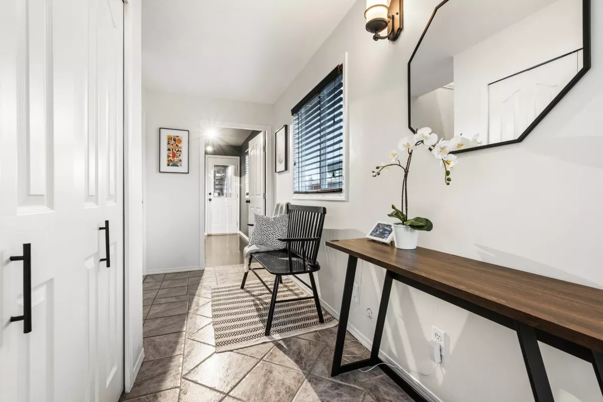 Primary Bedroom Photo of B 45658 Lewis Avenue, Chilliwack, BC