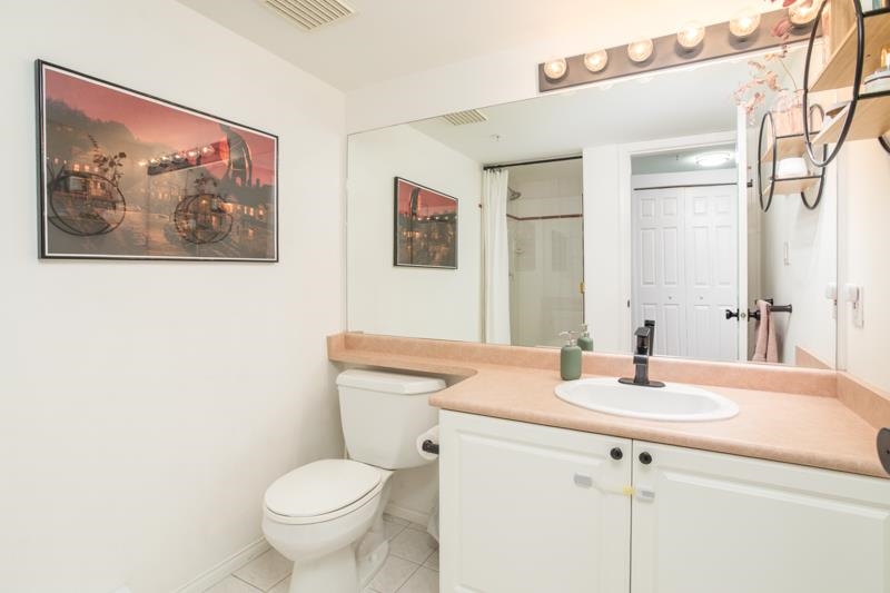 Laundry Room Photo of 303 221 Eleventh Street, New Westminster, BC