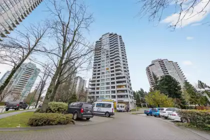1010 4825 Hazel Street, Burnaby, BC, Burnaby — Apartment/Condo for sale