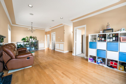5456 Neville Street, Burnaby, BC, Burnaby — Single Family Residence for sale