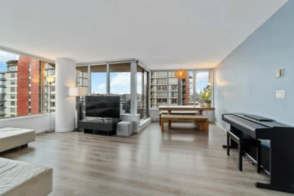 Breakfast Nook Photo of 2303 33 Smithe Street, Vancouver, BC