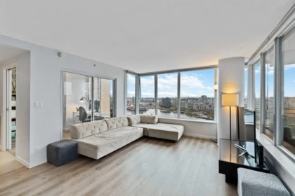 2303 33 Smithe Street, Vancouver, BC