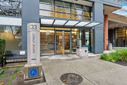 Hallway Photo of 2303 33 Smithe Street, Vancouver, BC