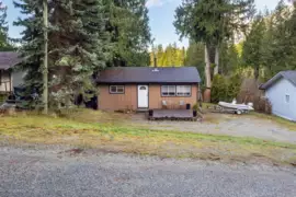5203 Wesjac Road, Madeira Park, BC