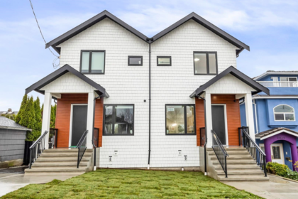 2827 Dundas Street, Vancouver, BC, Hastings Sunrise — 5 bed half duplex for sale