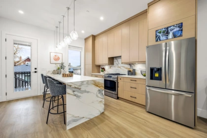 2827 Dundas Street, Vancouver, BC, Vancouver — Half Duplex for sale