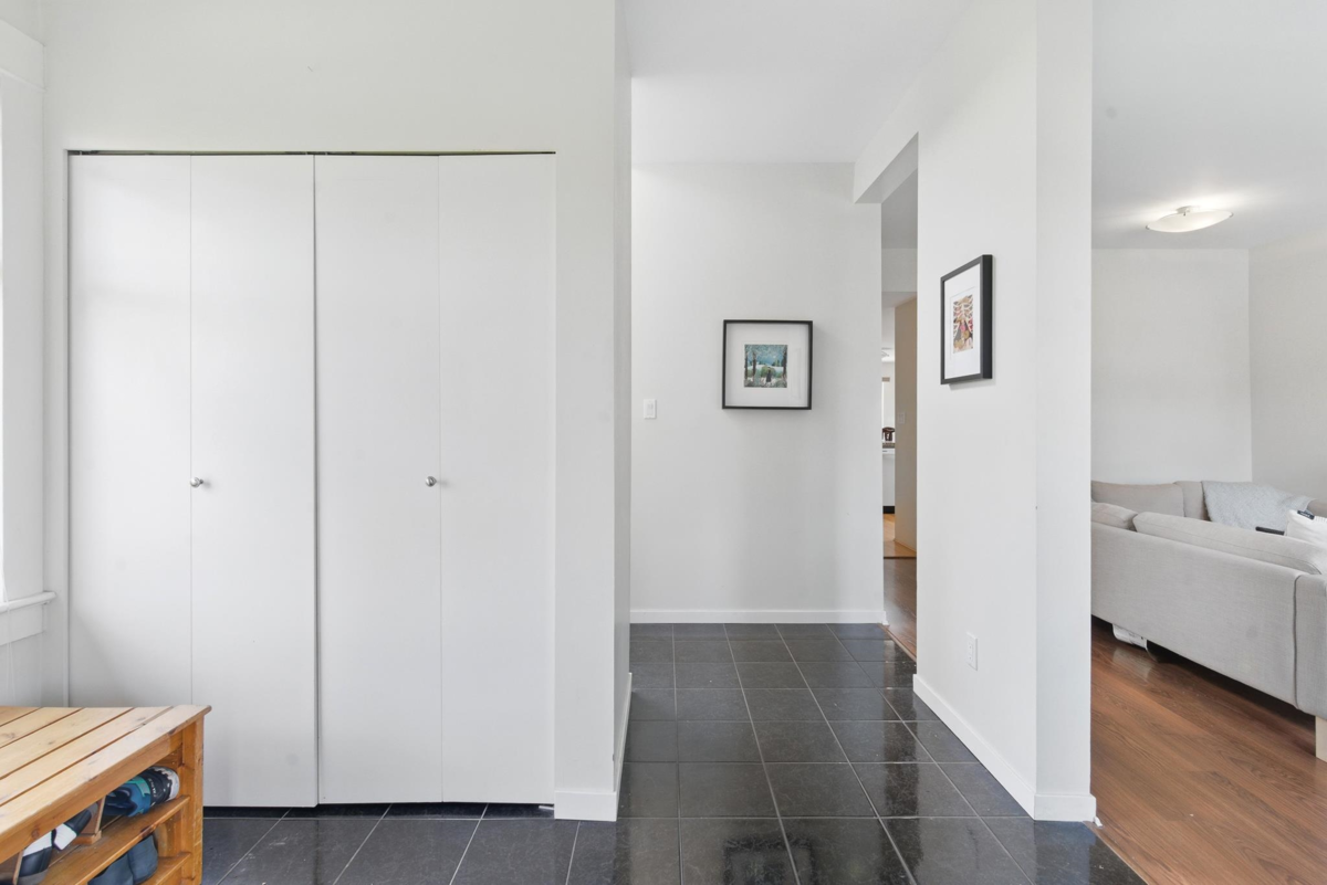 Family Room Photo of 2968 W 20th Avenue, Vancouver, BC