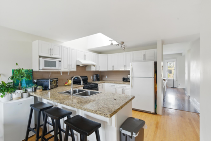Breakfast Nook Photo of 2968 W 20th Avenue, Vancouver, BC