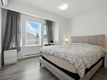 Bedroom 2 Photo of 18 6099 Alder Street, Richmond, BC