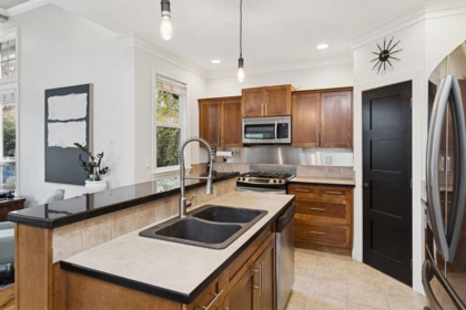 Breakfast Nook Photo of 5782 Garrison Boulevard, Chilliwack, BC