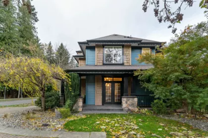 Family Room Photo of 5782 Garrison Boulevard, Chilliwack, BC