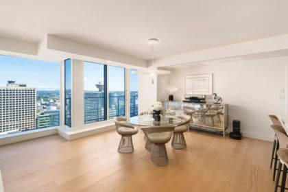 Breakfast Nook Photo of 4102 1011 W Cordova Street, Vancouver, BC