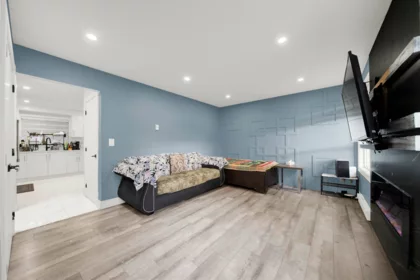 Living Room Photo of 45533 Mcintosh Drive, Chilliwack, BC