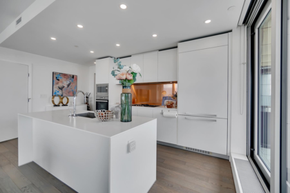 3602 1480 Howe Street, Vancouver, BC