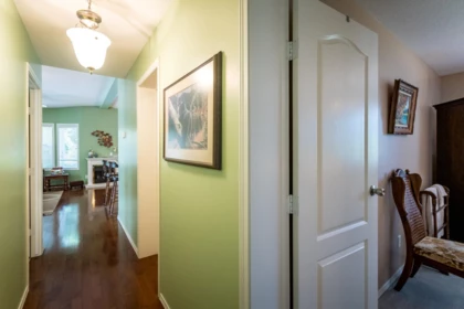 Staircase Photo of 101 4510 Sunshine Coast Highway, Sechelt, BC