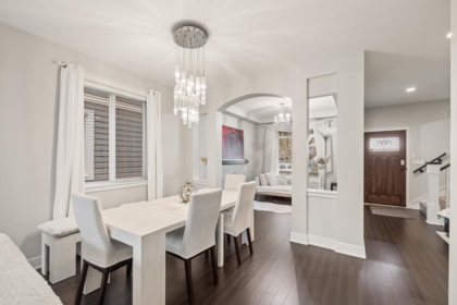 Kitchen Photo of 295 173 Street, Surrey, BC