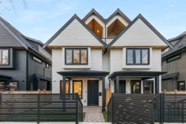 1 4889 Moss Street, Vancouver, BC