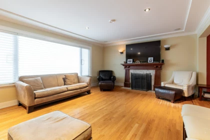 5570 Baillie Street, Vancouver, BC, Vancouver — Single Family Residence for sale