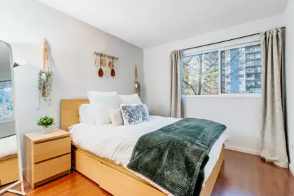 Primary Bedroom Photo of 319 206 E 15th Street, North Vancouver, BC