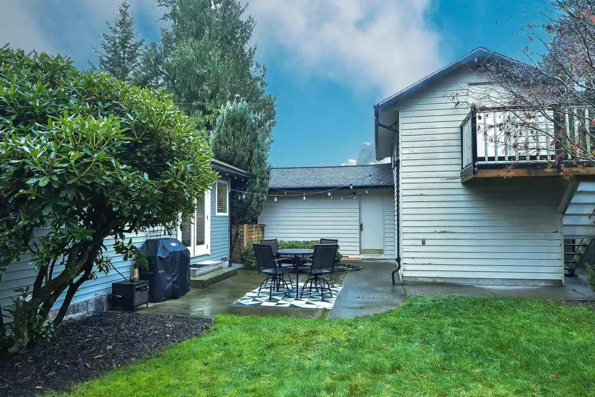 Aerial View of 19735 48 Avenue, Langley, BC