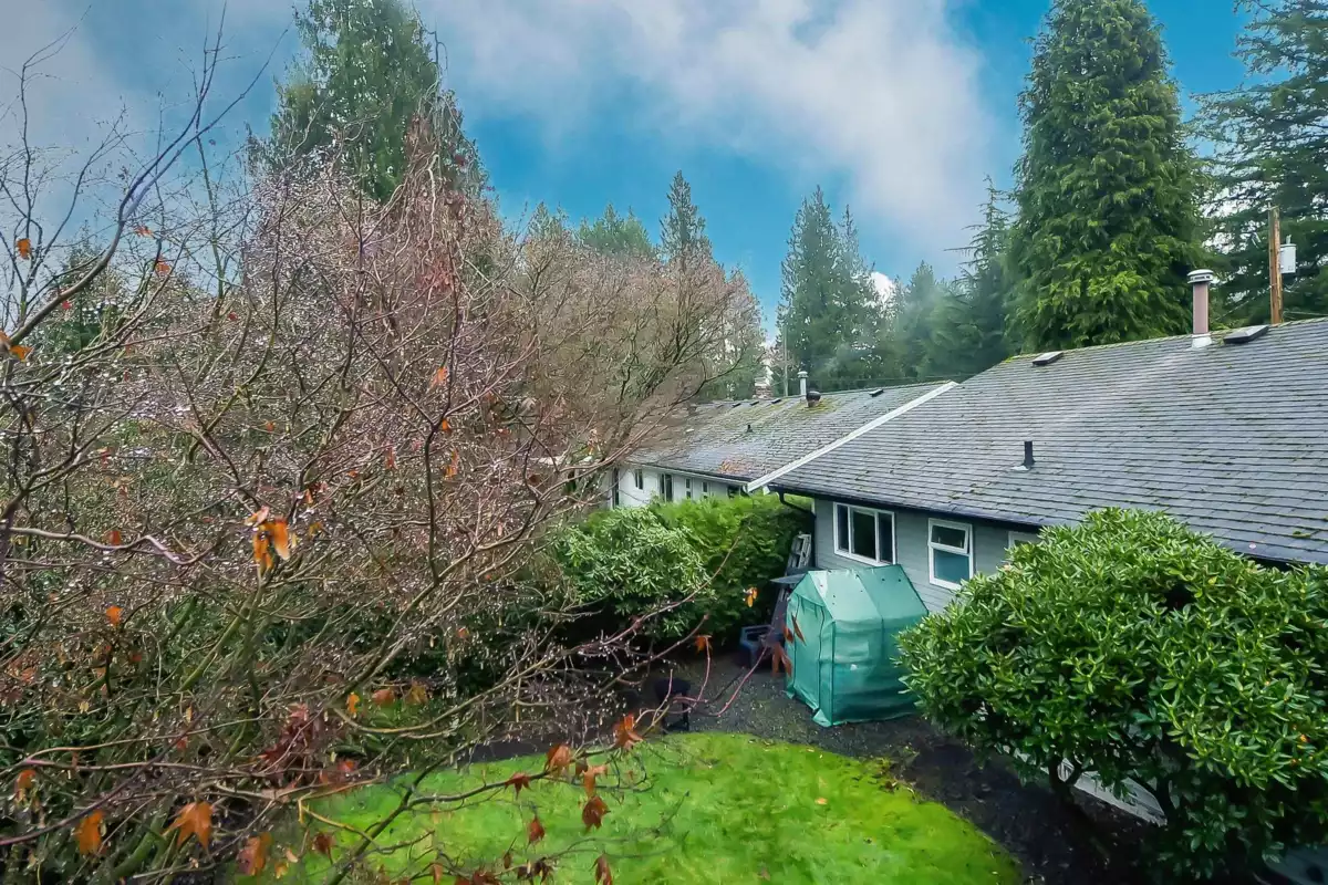 Playground / Recreational Area Near 19735 48 Avenue, Langley, BC
