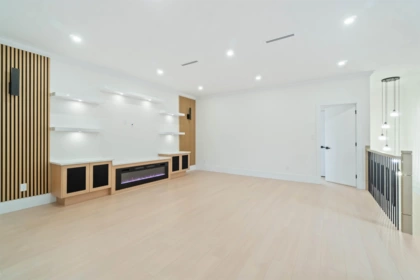 Kitchen Photo of 1 6666 Walker Avenue, Burnaby, BC