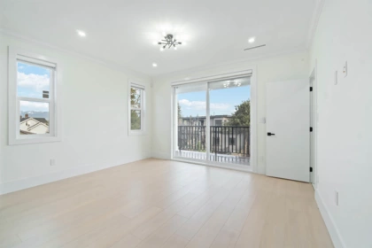 Primary Bedroom Photo of 1 6666 Walker Avenue, Burnaby, BC