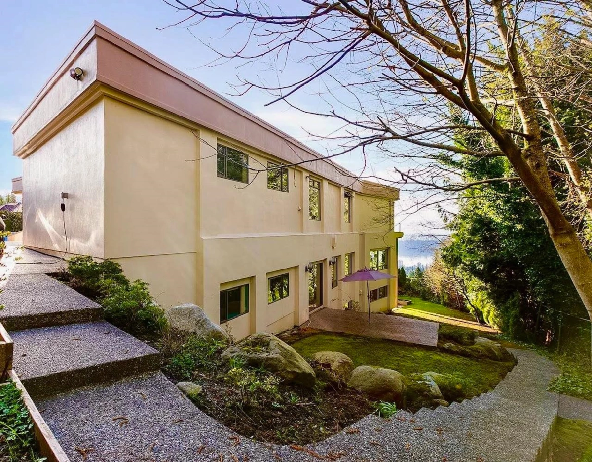 Fitness Center Photo Near 2490 Westhill Court, West Vancouver, BC