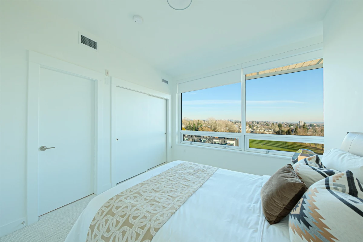 Entry Foyer Photo of 602 7638 Cambie Street, Vancouver, BC