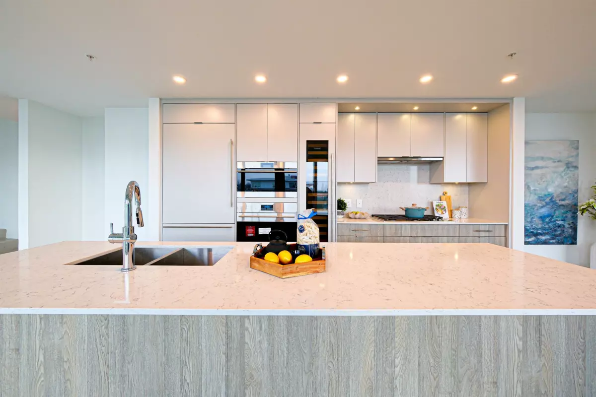 Walk-In Closet Photo of 602 7638 Cambie Street, Vancouver, BC